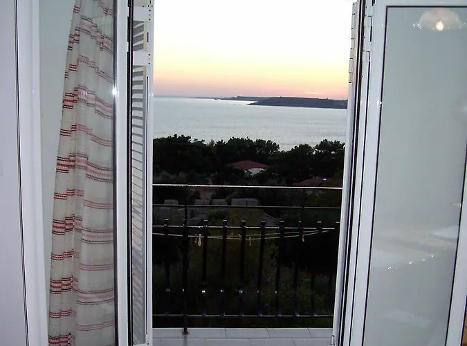 Raymondos Lassi (Kefalonia)